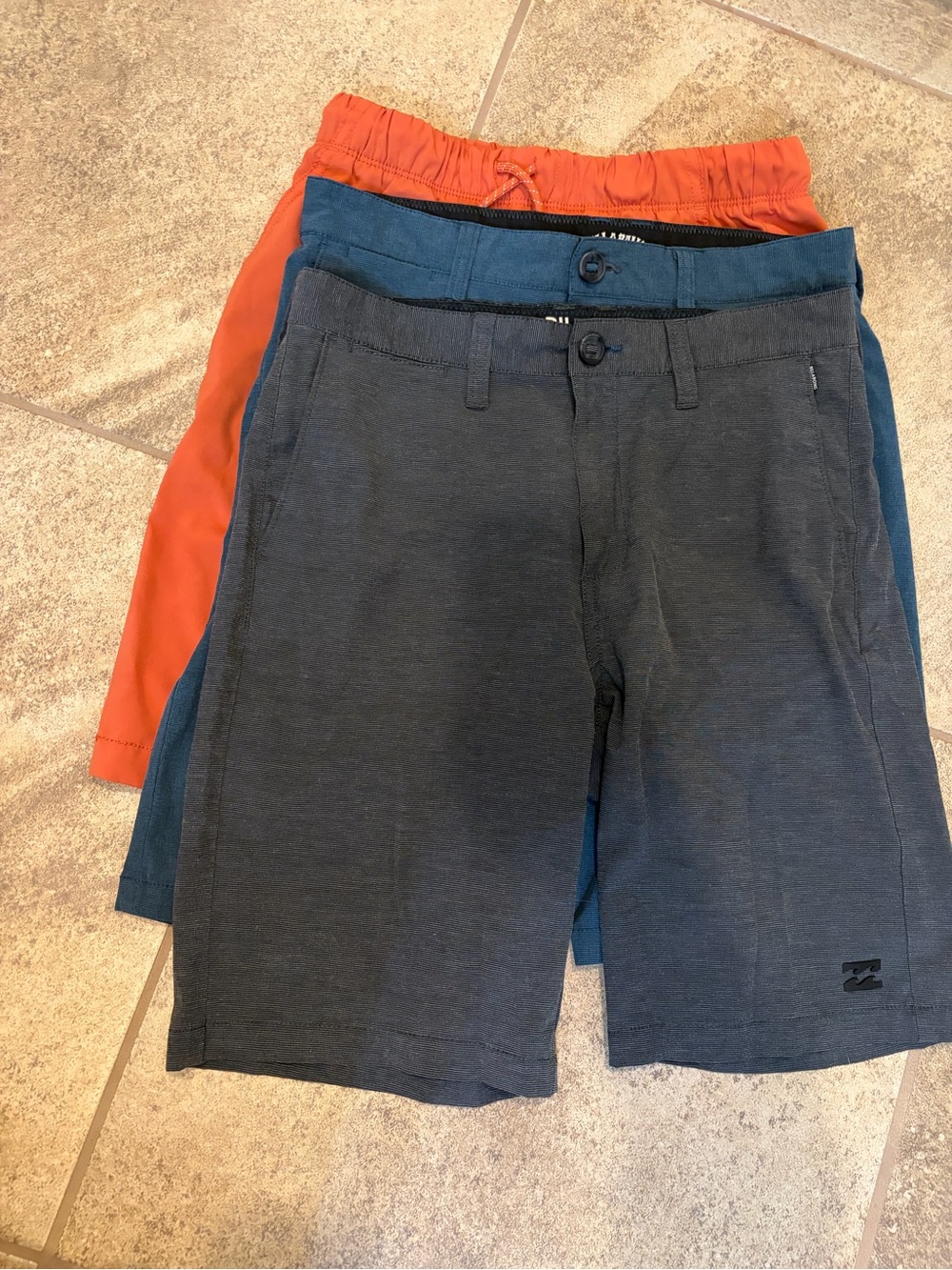 Billabong Men's 28 Crossfire Shorts